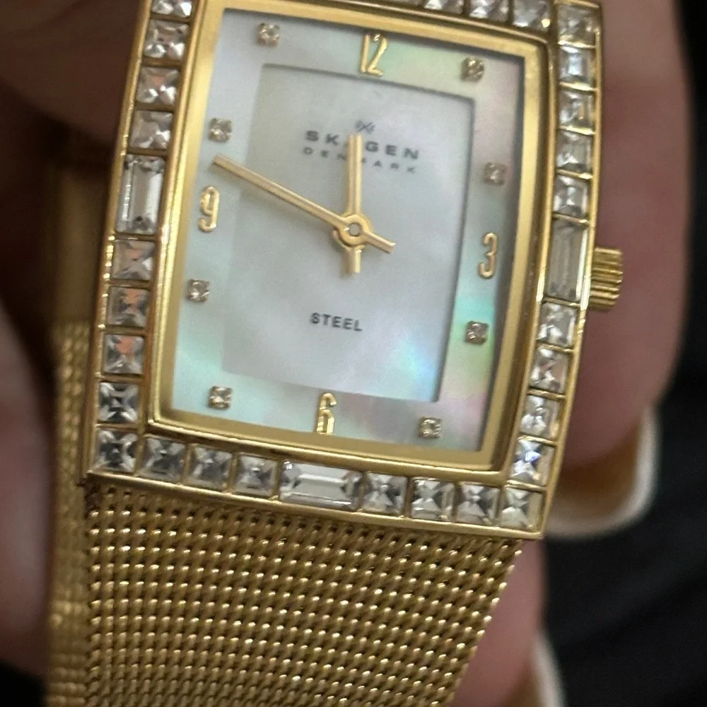 NWOT - VINTAGE SKAGEN DENMARK WATCH - Picture 8 of 9